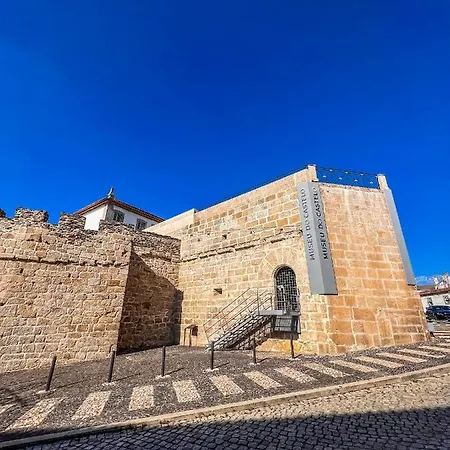 Casas Dona Matilde טורה דה מונקורבו